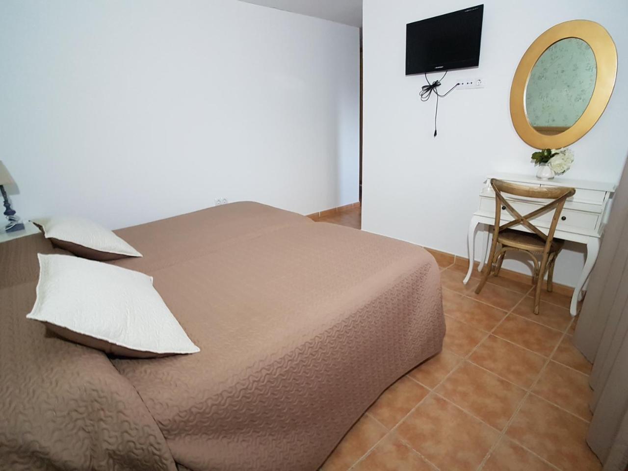 Hostal Meson La Era Ríogordo Εξωτερικό φωτογραφία